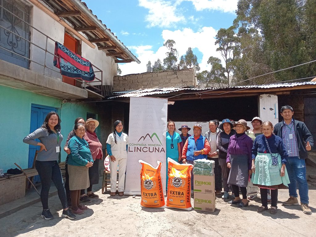 Realizamos charlas informativas de prevención y control de ERAS en comedores populares. 1 468149449 1011877954076937 2450166492558368015 n