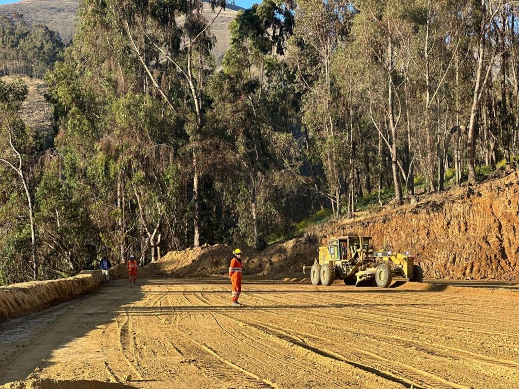 Nos aliamos para la construcción del Estadio Municipal de Aija 3 515906254_1171423178122413_7381667347789923982_n