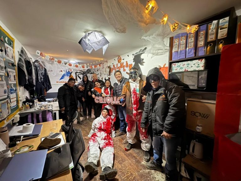 Celebramos nuestra tradición con creatividad y espíritu de equipo 4 60