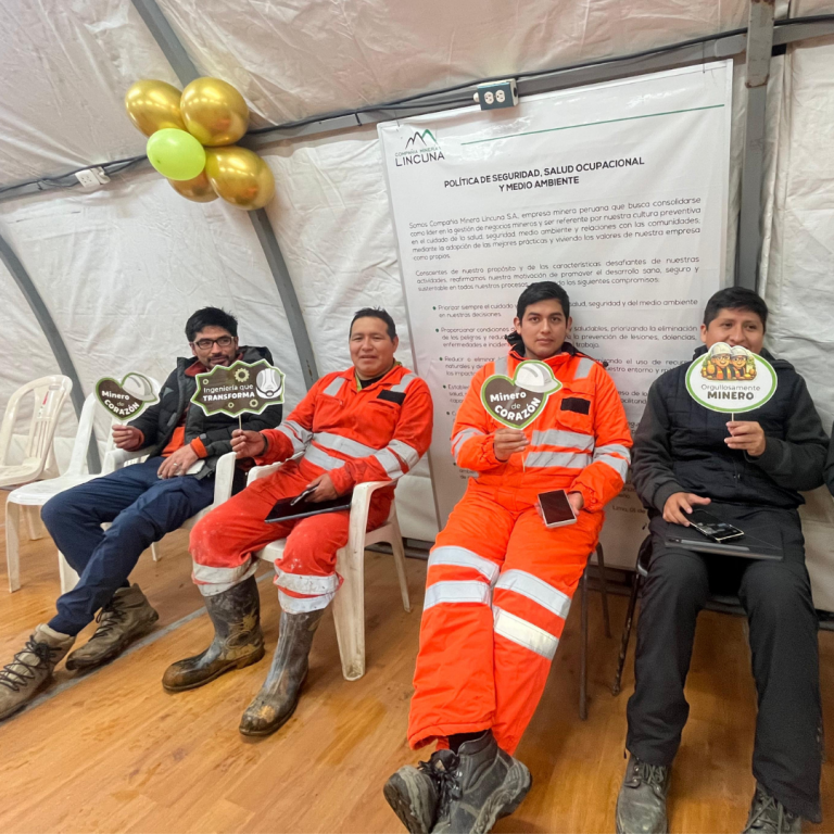 Lincuna reconoce el aporte estratégico de sus ingenieros de minas al desarrollo sostenible del país 4 Diseño sin título (10)