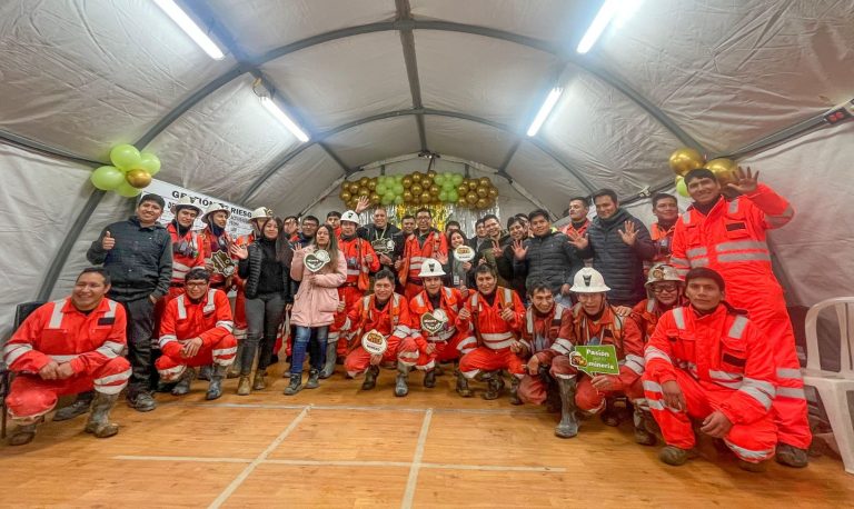 Lincuna reconoce el aporte estratégico de sus ingenieros de minas al desarrollo sostenible del país