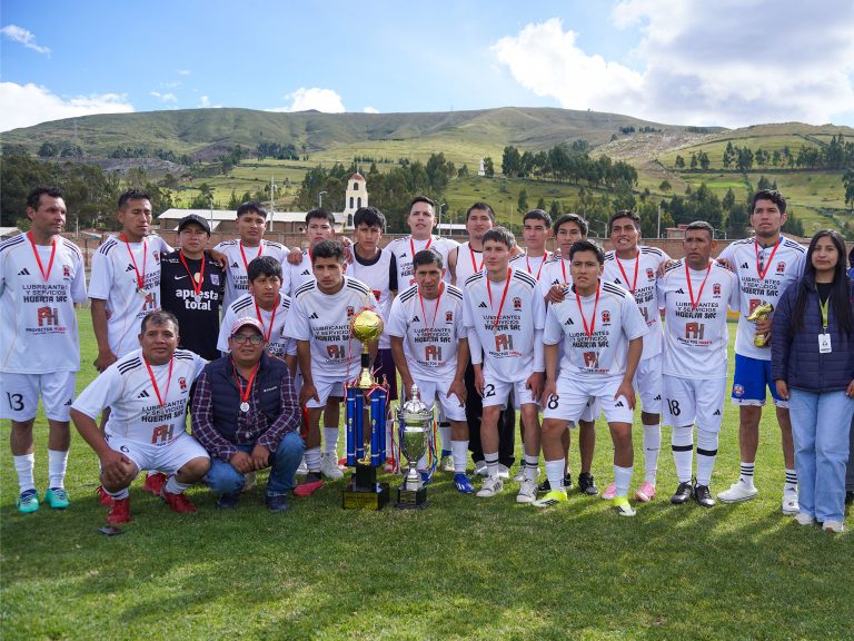 Lincuna reafirma su apoyo al deporte y al talento local en Ticapampa 3 LincunaCampeonatoTicapampa2